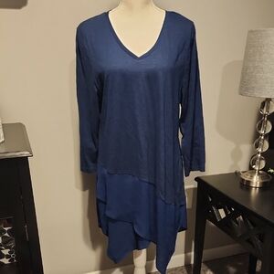 Chico's Elegant Blue Layered Women's Top Size L PTP 21 Inches Length 34 In.